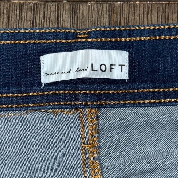 LOFT Patch Pocket High Rise Slim Flare Jeans Classic Mid Indigo Wash - Picture 5 of 11